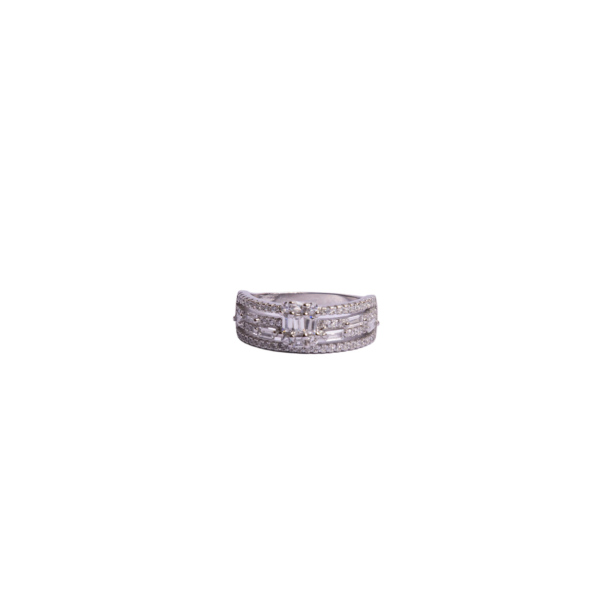 Anillo Aurora Plata .925 con baño de Rodio con Zirconias.